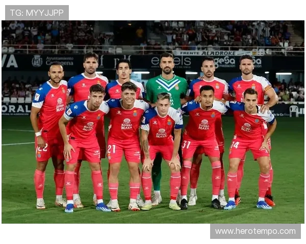 巴萨分期求购霍安遭拒 西班牙人铁心死敌交易